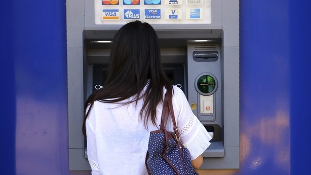 Flere spanske bankfusioner på vej