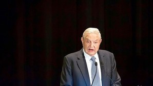 George Soros: EU overlever måske ikke eurokrise