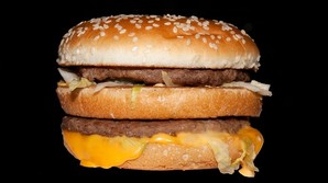 Forstå valutakrigen gennem Big Macs