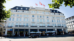 D'Angleterres genf�dsel del 4 - Stjernekokken stempler ind
