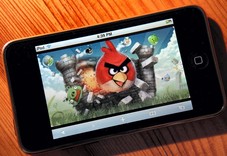 Angry Birds l�gger guld�g p� 100 mio. dollar