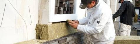 Uh�rt meget handel med Rockwool-aktien