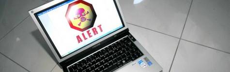 Ekspert: Undg� Facebook-program