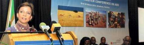 Milj�minister tror p� k�mpevindm�lleplan