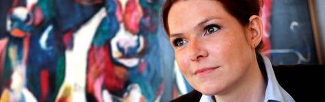 St�jbergs s�gemaskine m�der voldsom modstand