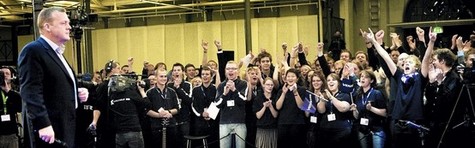 Eksperter: Valgdato p� plads inden en uge