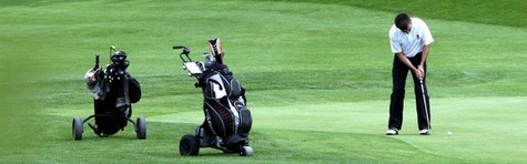 Millioner fosser ud af kendis-golfklub