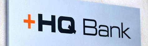HQ Banks sk�bne rammer tidligere formand 