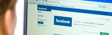 Freeway presses af Facebook