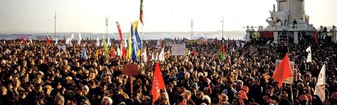 Ny uro i Portugal - sparekrav m�der modstand