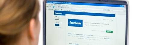 Google udfordrer Facebook med Buzz