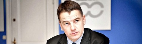 Minister opdagede institut-fusk tilf�ldigt