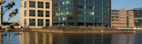 Nykredit og Forst�dernes Bank skuffer stort