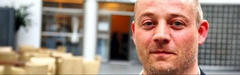 B�ger: Baggerbog med sm� sk�nhedsfejl