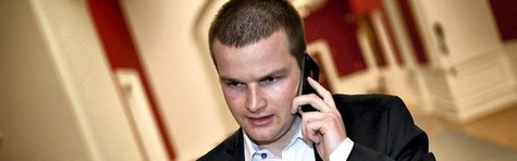 Thor M�ger stod skoleret over for utilfredse SF�ere