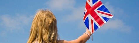 Briterne lille skridt v�k fra double dip
