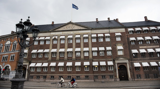Midt i hvidvaskskandale: Chef for Danske Banks prestigeenhed har sagt op