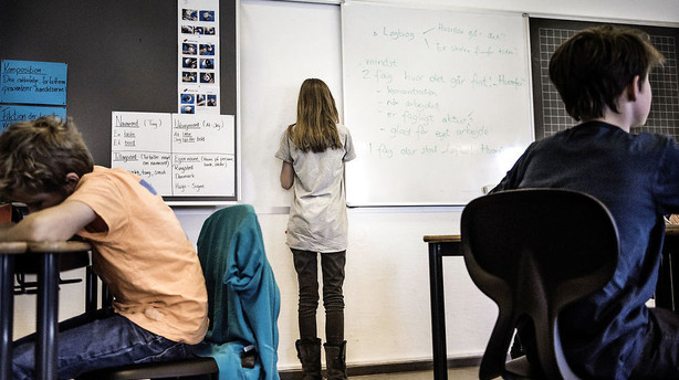 Lærermangel i folkeskolen sender studerende bag kateder