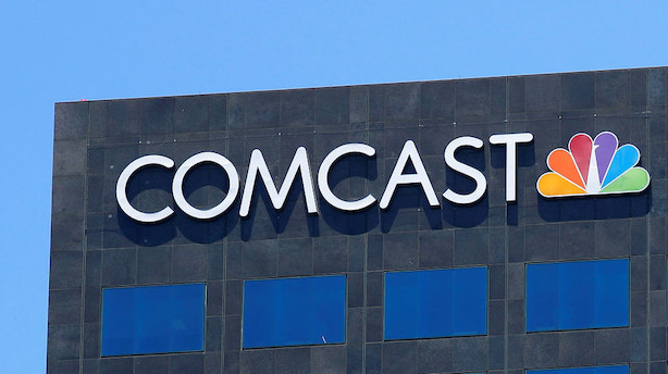 USA: Megahandel i Hollywood giver rekord til Nasdaq