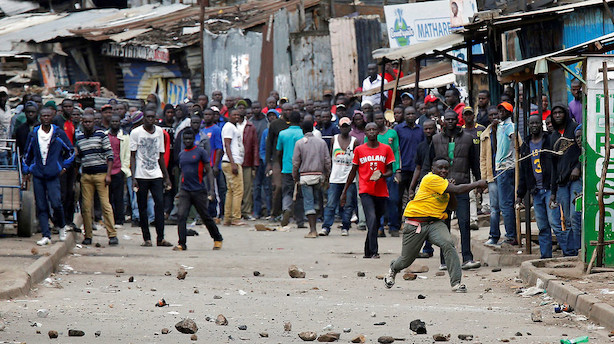 Børn dræbt under protester over valgresultat i højspændte Kenya