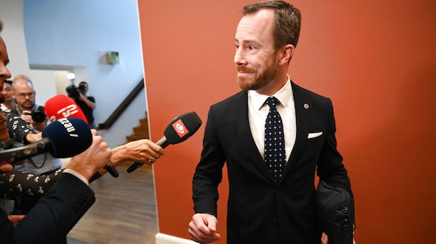 Gør klar til tronskifte i Venstre: Ellemann-Jensen går efter posten som formand