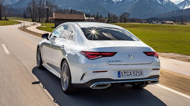 Veldrejet junior-Mercedes til den lille familie