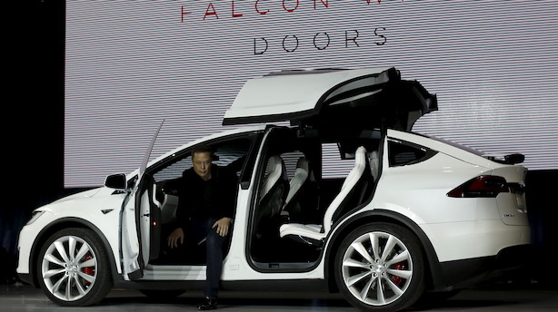 Nordmænd går Tesla-amok og staten mister penge