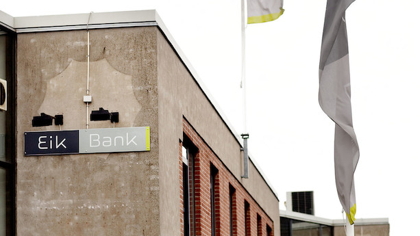Tre bankchefer dømmes til at betale 150 millioner