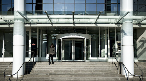 Alm. Brand tilbyder sine ansatte aktier i stedet for løn
