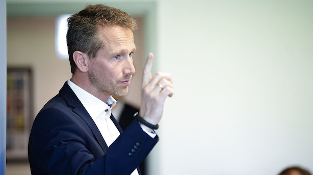 Forud for møde i Eurogruppen - Finansminister vil ikke tvinges til at betale til eurolande