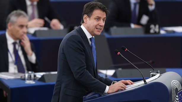 Italiens Conte opfordrer til reformer i EU efter budgetkvaler