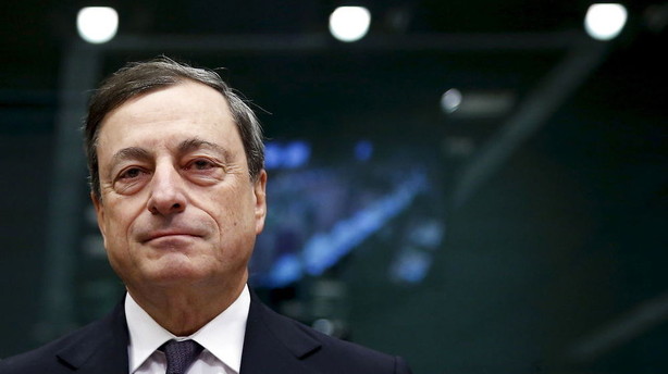 Valuta: Dollar styrket efter ECB har lagt dæmper på markedsuro
