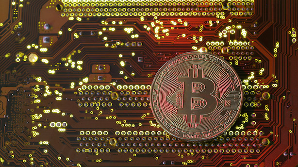 Saxo Bank: Bitcoin når kurs 60.000 dollar inden Rusland og Kina knækker kurven