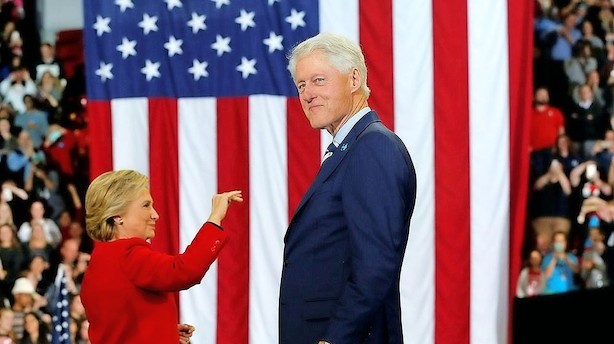 Bill Clinton skal drikke kaffe med Løkke i morgen