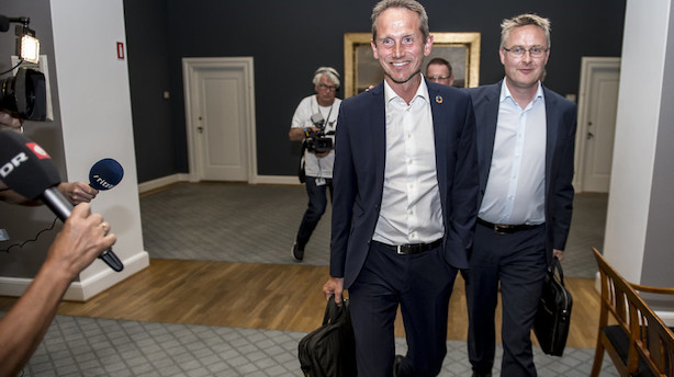 Del af V-bagland støtter Kristian Jensens nej til SV-regering