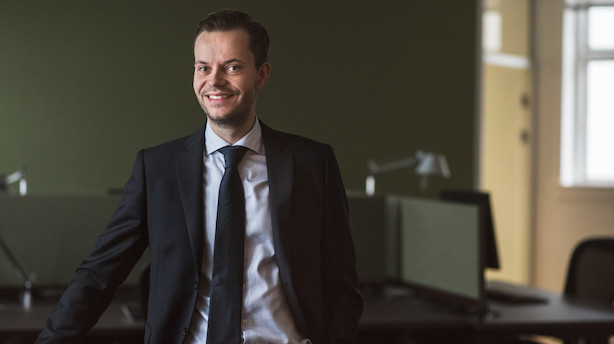 "Verden tripper rundt på tynd is"