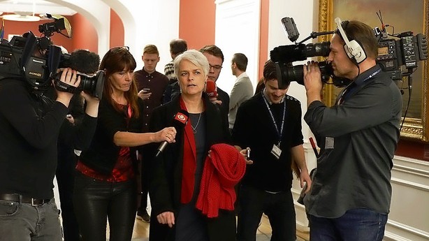 SF forlader regeringen - Annette Vilhelmsen går af