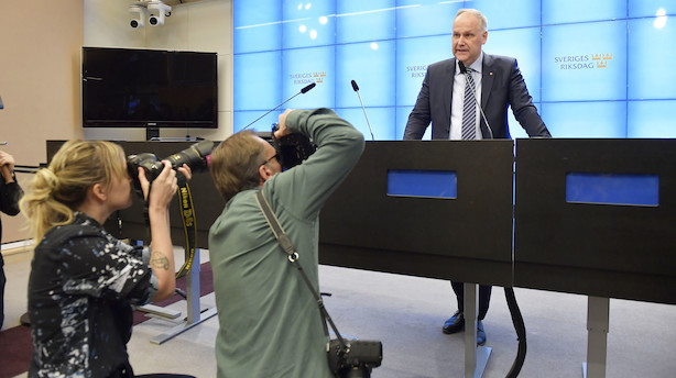 Vänsterpartiet accepterer Löfven som statsminister i Sverige