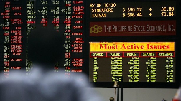 Aktier: Stigninger i Asien efter Wall Street plus men handelsstrid lurer