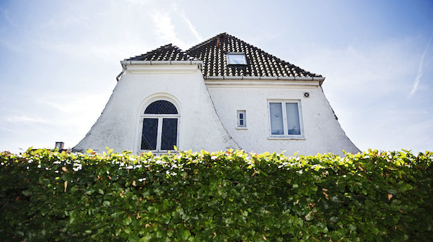 Tæppet er revet væk under fordelene ved forældrekøb - boligøkonom forudser pres på lejlighedspriserne