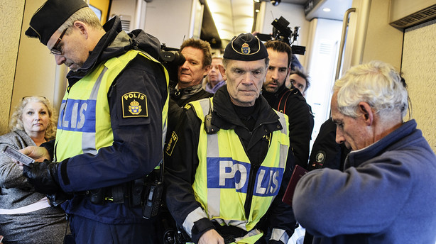 Man kan stadig flyve til Sverige uden pas