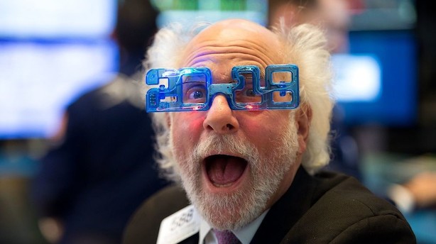 For første gang nogensinde: Dow Jones lukker over kurs 26.000
