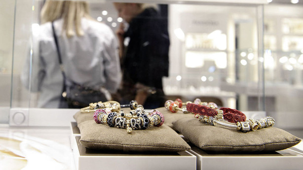 Pandora-forhandler venter stigende same-store-salg