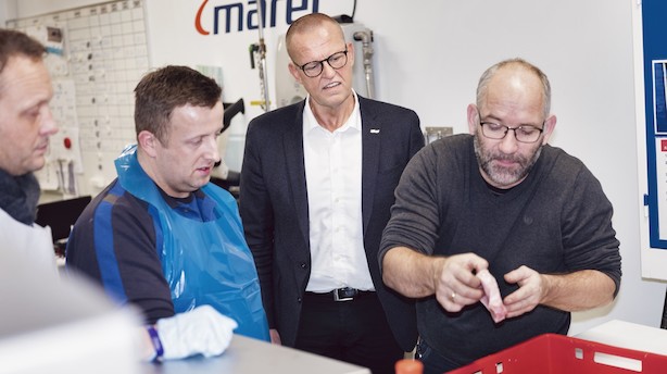 Derfor kom Henrik Ladefoged med i en klynge: "Udviklingen går så hurtigt, at vi ikke kan klare os selv længere - vi bliver nødt til at se ud over vores egen næsetip"