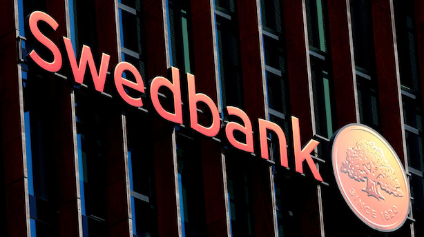 Swedbank smider 3 pct efter udsigt til efterforskning i USA
