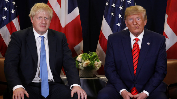 Trump inviterer Boris Johnson på besøg i Det Hvide Hus