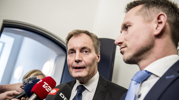 Kristian Jensen afviser at ændre licensaftale