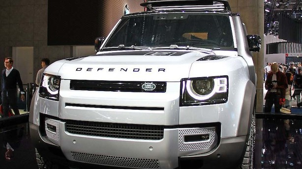 Land Rover Defender er klar til nye rejser i uvejsomt terræn