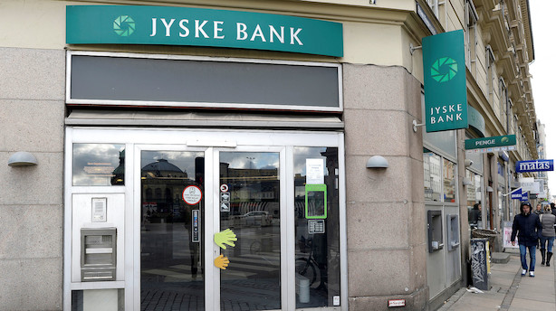 Banker lurer fortsat på negative indlånsrenter for private efter Jyske Bank-melding