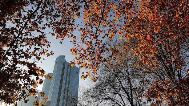Deutsche Banks hovedkvarter ransaget af politiet - aktien dykker